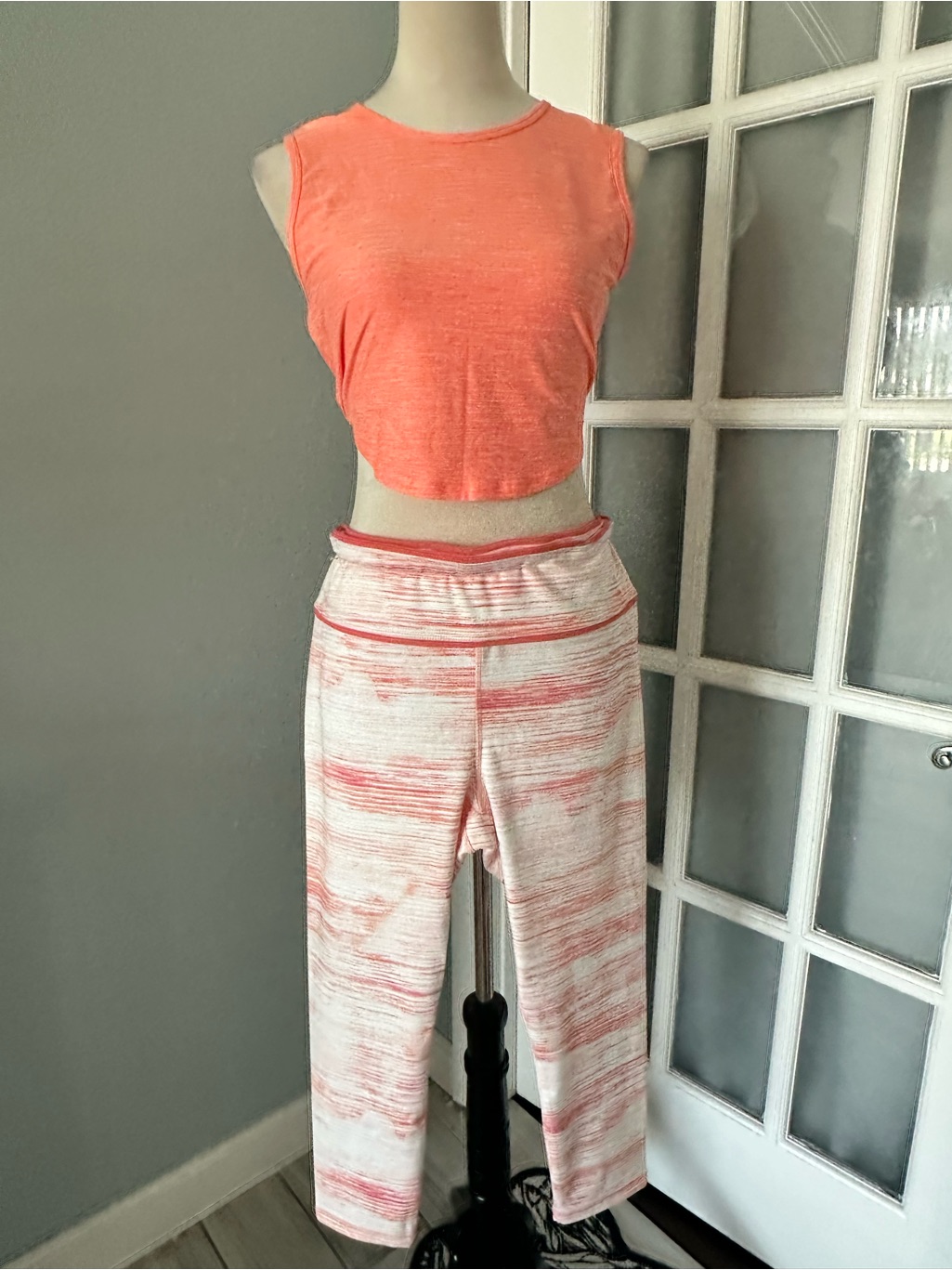 Jockey Coral Sleeveless Crop Top With Coral-Striped Cropped Pants